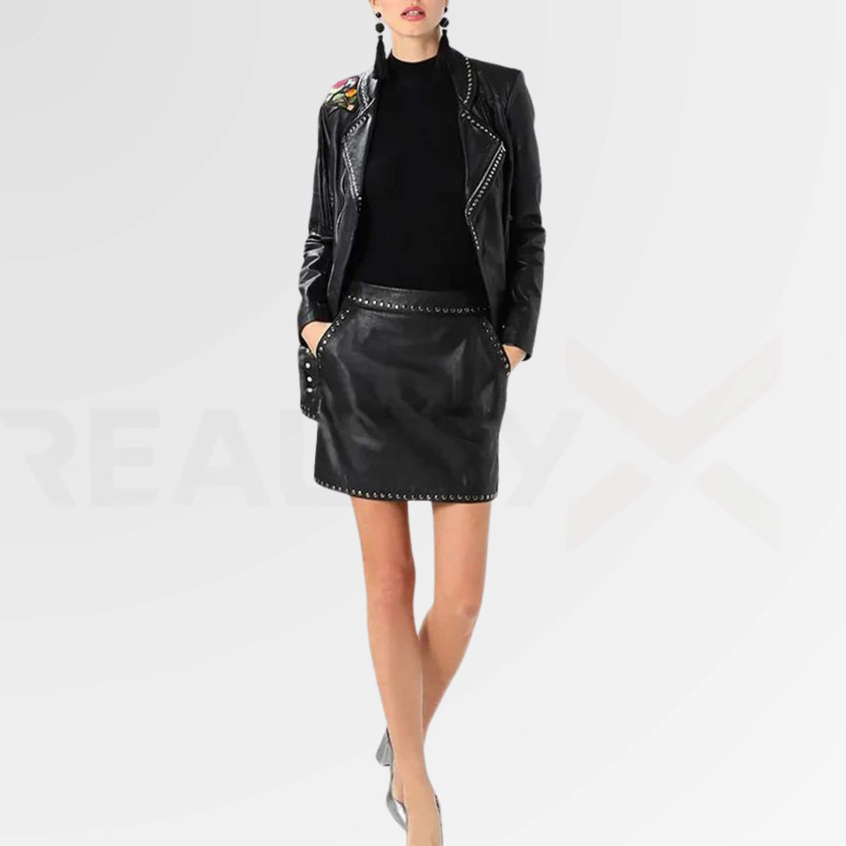 Stud-Lining Leather Skirt